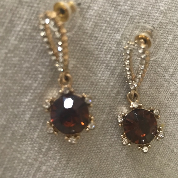 Earrings - Picture 4 of 4